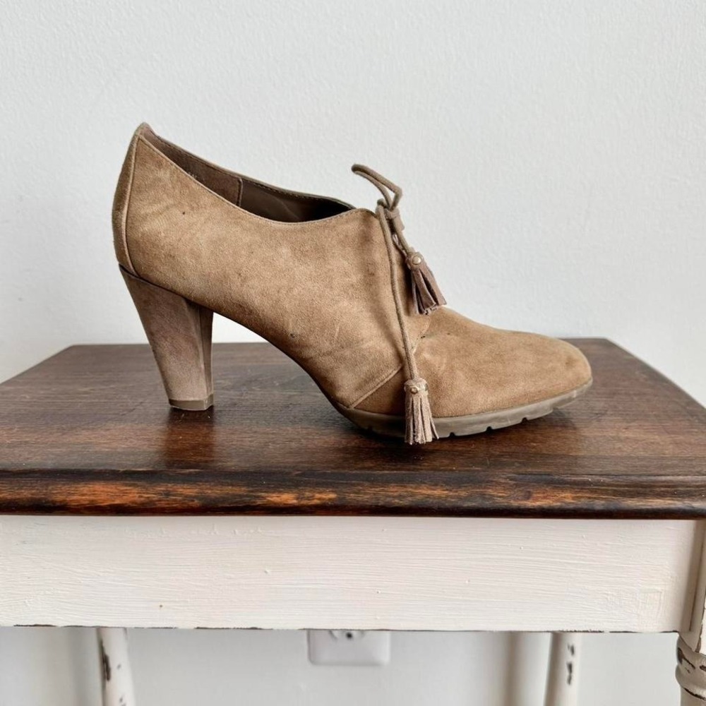 Lace up taupe suede heel size 8 tan tassel ankle boho indie
